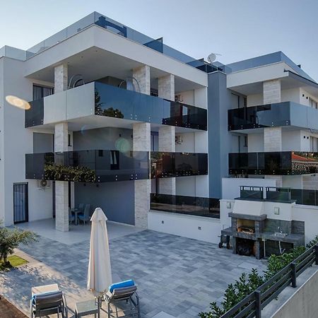 Deluxe New Apartments - Few Steps From The Beach - Luxury Holiday With Style - By Traveler Tourist Agency Krk 克尔克 外观 照片