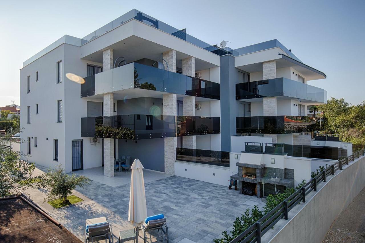 Deluxe New Apartments - Few Steps From The Beach - Luxury Holiday With Style - By Traveler Tourist Agency Krk 克尔克 外观 照片